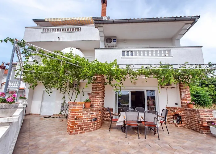 Bajcic Apartamento Kampor