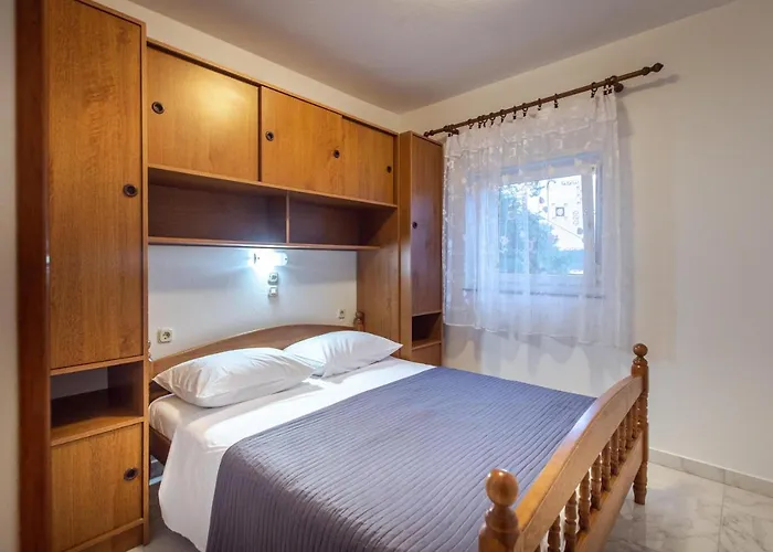 Bajcic Apartamento Kampor