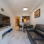 شقة Bajcic