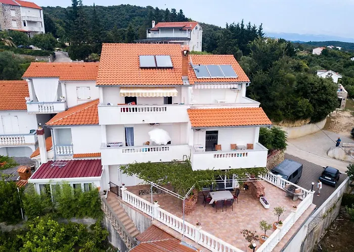 Bajcic 公寓 Kampor